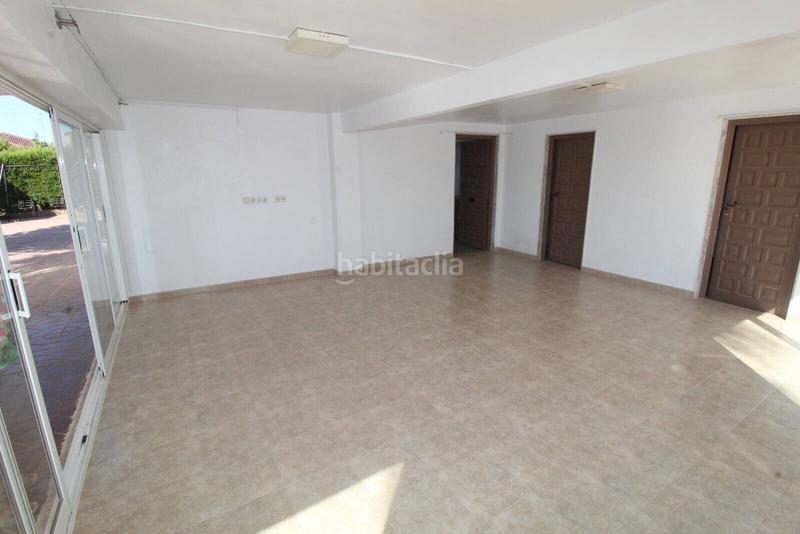Foto 2892a2f3-6d8d-462a-a9fc-761272c275ba. Casa con piscina in Peña de las Águilas Elche / Elx