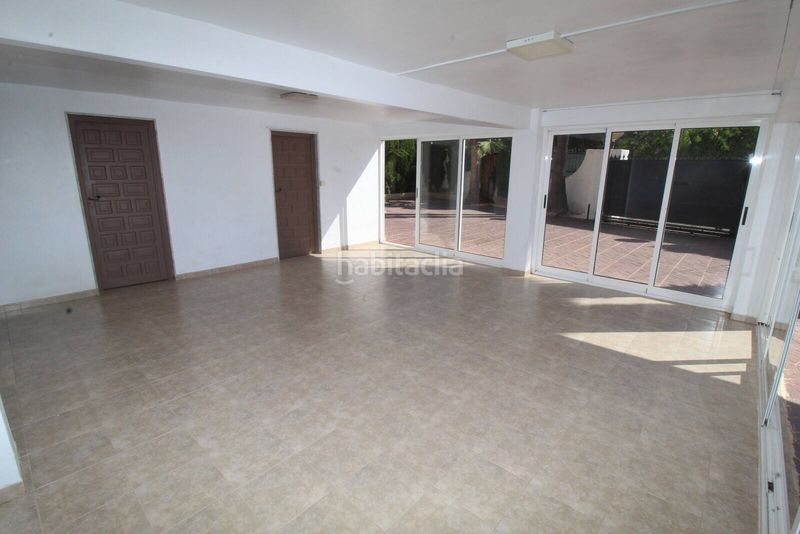 Foto 778354ed-1950-4bd5-8c5b-87fd64a4255e. Casa amb piscina a Peña de las Águilas Elche / Elx