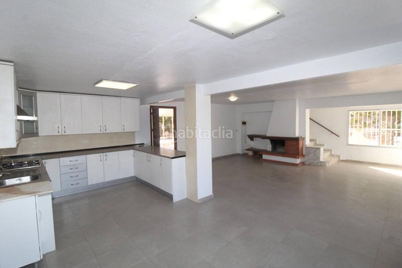 Foto c5844a8a-f1f4-4be2-8312-e975b996e18b. Casa con piscina in Peña de las Águilas Elche / Elx