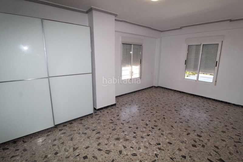 Foto d53ac5c2-2e10-4ba9-8630-dc739b6597c3. Casa amb piscina a Peña de las Águilas Elche / Elx
