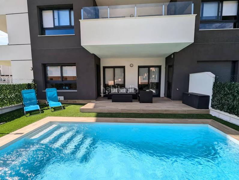 Foto 4ac42f0a-7c0c-4520-9254-3b48fc80935c. Piccolo appartamento con piscina in Villamartín-Las Filipinas Orihuela