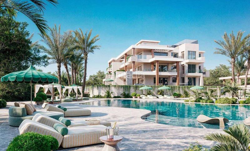 Foto 16ea7063-2b11-47ea-9d01-bc0e6affd3db. Casa amb piscina a Zona de Punta Plata Estepona