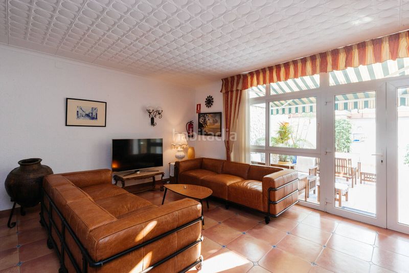 Foto 692c401a-713a-4216-abbc-d527ad7ef76d. Local comercial a Malgrat de Mar