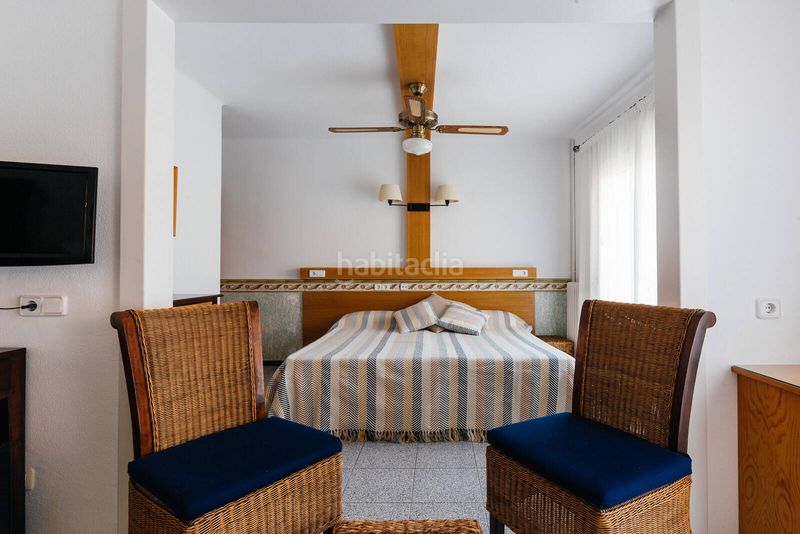 Foto f00a6fe8-c2d4-4907-9ab2-6b349487bba5. Local comercial a Malgrat de Mar