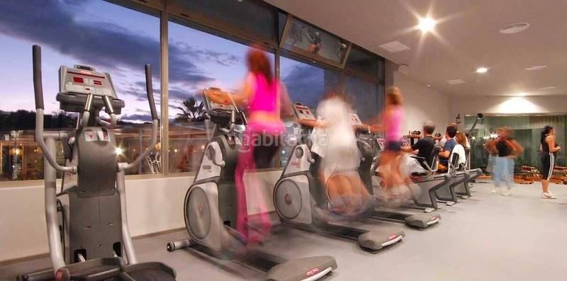 Foto 8f8b1354-c07c-4f81-a5ea-4b3083b5f52b. Apartment with pool in Las Gaviotas - Carvajal Fuengirola