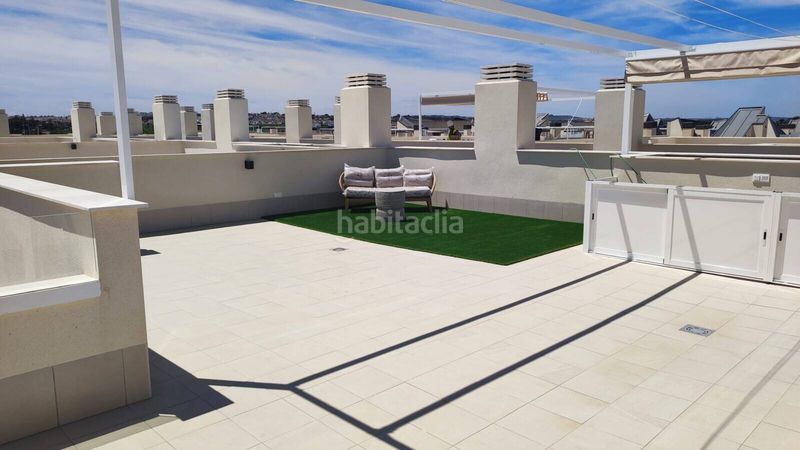 Foto 16d9f8e5-dc38-4d07-a78b-39b3b47700bb. Apartament amb piscina a La Veleta Torrevieja