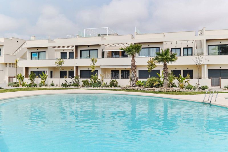 Foto 1c0023e3-091b-4f0f-b66e-ad260c0c0420. Apartament amb piscina a La Veleta Torrevieja