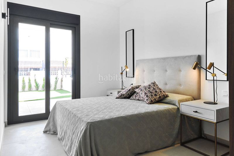 Foto 985ab388-198a-474e-83a2-30163cff630d. Apartament amb piscina a La Veleta Torrevieja