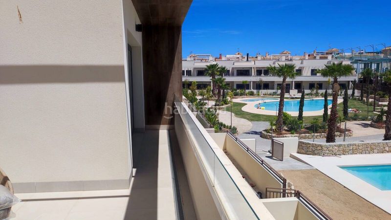 Foto b53e3f1e-52ee-4326-95ec-7669eee25d6c. Apartament amb piscina a La Veleta Torrevieja