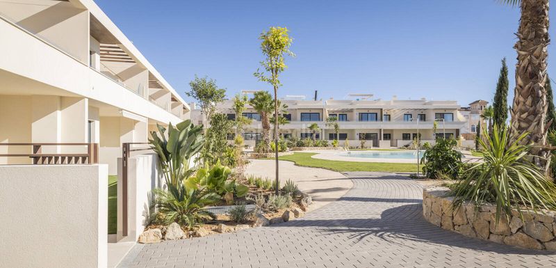 Foto e5aded37-077e-4711-9b7f-0f30302da4af. Apartament amb piscina a La Veleta Torrevieja