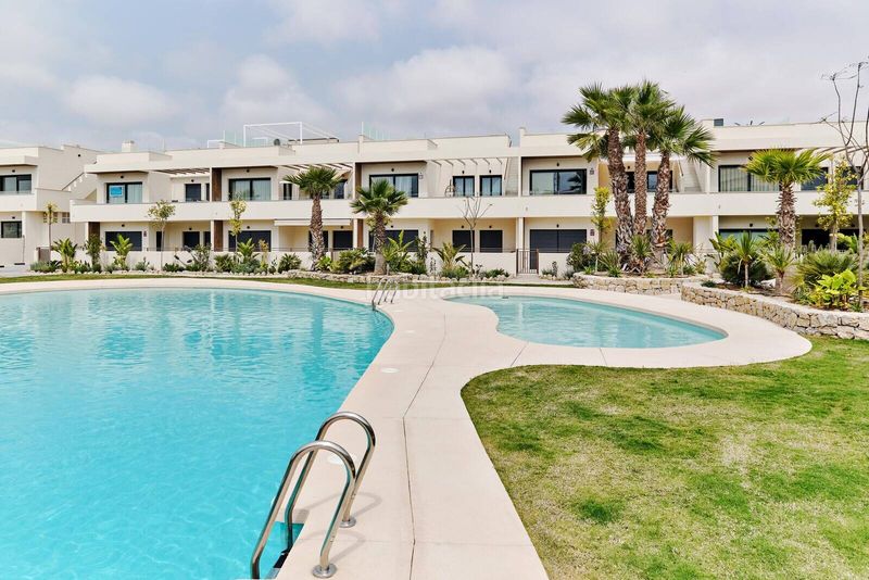 Foto f0cc0839-51e7-47ee-81bf-90c5a4516cc6. Apartament amb piscina a La Veleta Torrevieja