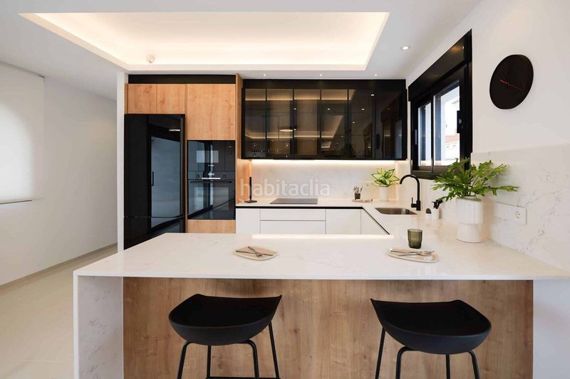 Foto 45561e48-fd4e-4be0-a4bd-b64a6fd75d24. Casa amb piscina a Rojales