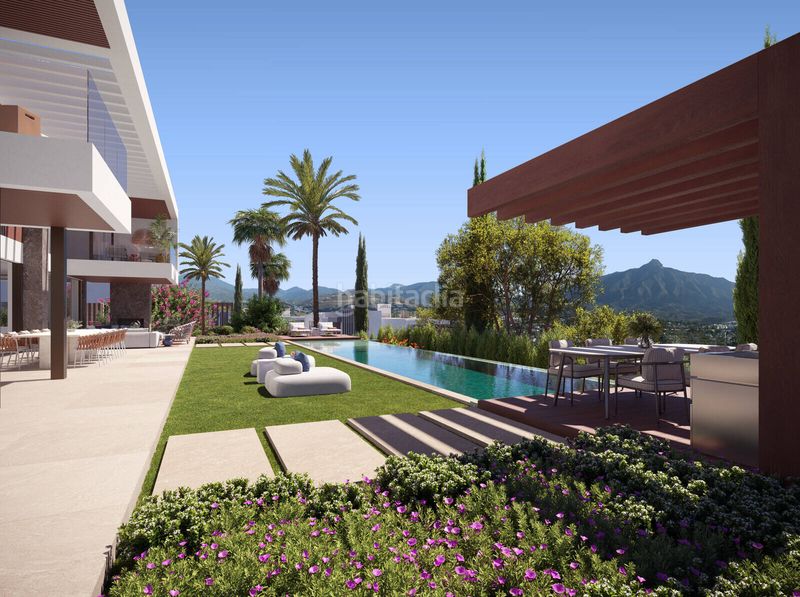 Foto ea2fdf42-11b2-46aa-9fbb-d21f675e8c41. Casa amb piscina a Las Brisas Marbella