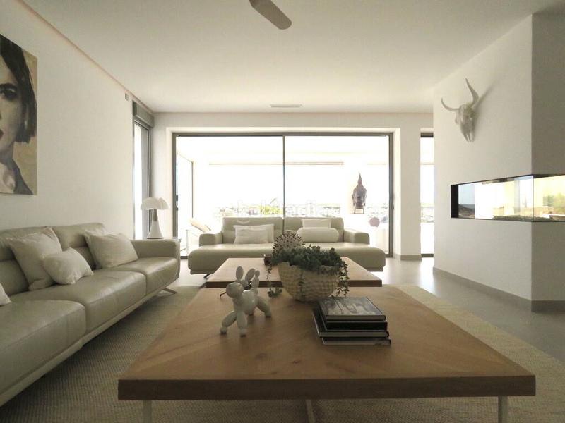 Foto 8dfb9ebc-f087-4e69-ad00-f40ff2045c03. Casa amb piscina a Rojales