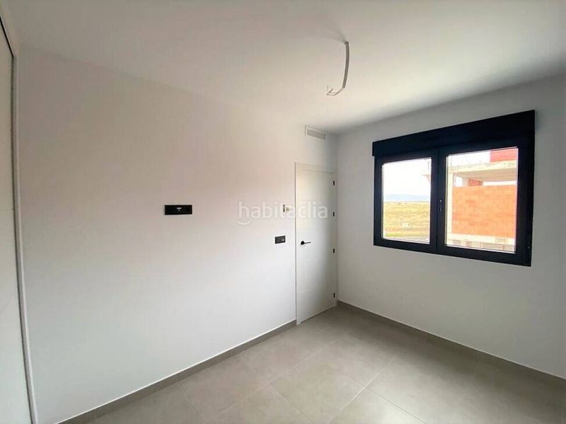 Foto 3a444889-8c45-4685-ac07-505d25069686. Casa amb piscina a Centro Alcázares (Los)