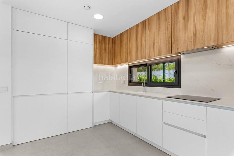 Foto cf104309-98d9-4e79-b89e-a9bc7941a1a9. Maison avec piscine dans El Pinar de Campoverde Pilar de la Horadada