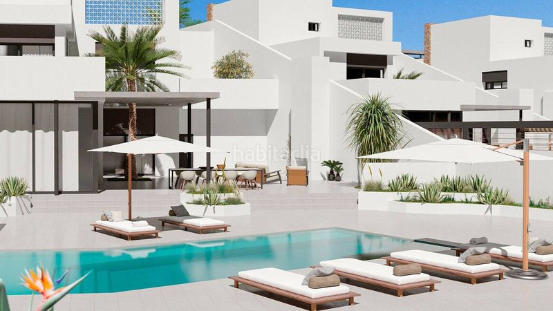 Foto 0a6e4489-3053-4330-8ed4-6748c2e4dbf9. Casa amb piscina a San Fulgencio