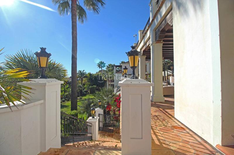 Foto 5c7ceaa8-ed70-4a13-aa60-e66fd9371cc6. Maison avec piscine dans El Paraíso Benahavís