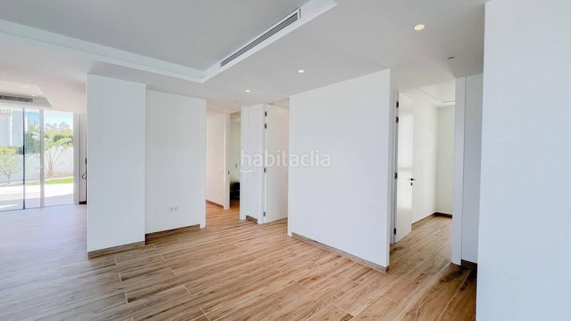 Foto 3fa178fe-b341-47fc-8e87-5c5de9d01228. Haus mit pool in La Fustera Benissa