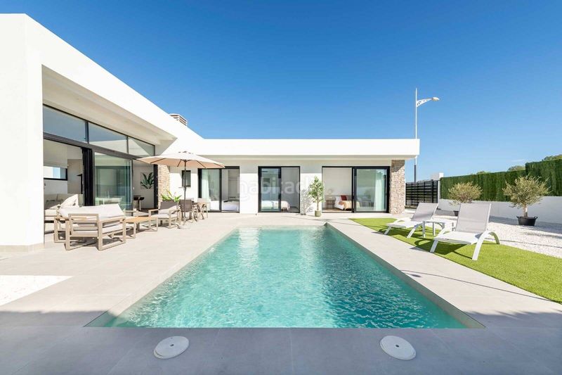 Foto a9cef7ee-93a5-47ec-9c54-fefa7f07988e. Casa amb piscina a Calasparra