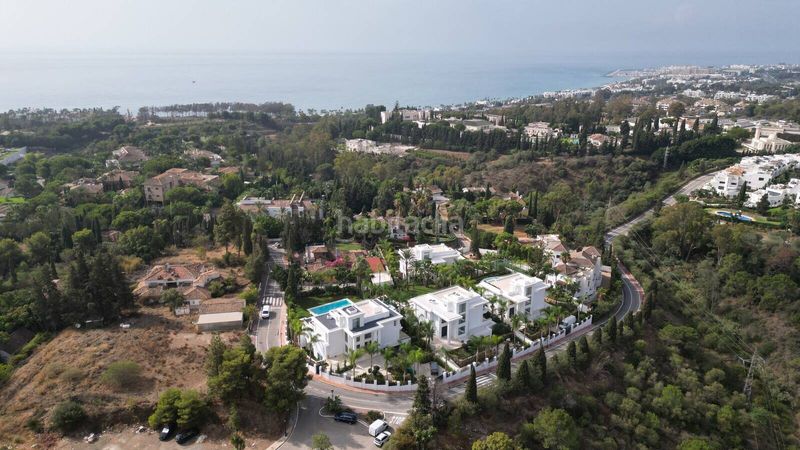Foto 4c1b3aaf-5253-476f-8fdd-2b5fe50a6f5a. Casa amb piscina a lomas de Marbella club Marbella