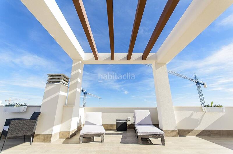 Foto 48d318ba-eb11-48e4-9301-d63574c64a50. Casa amb piscina a Rojales