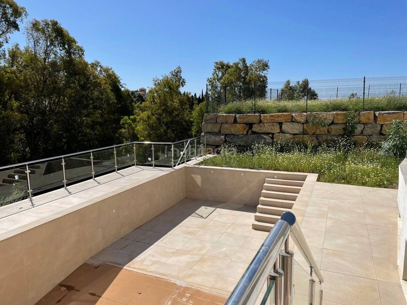 Foto b5a14407-e30f-4c04-a8de-2571aa924475. Casa amb piscina a Torremuelle Benalmádena