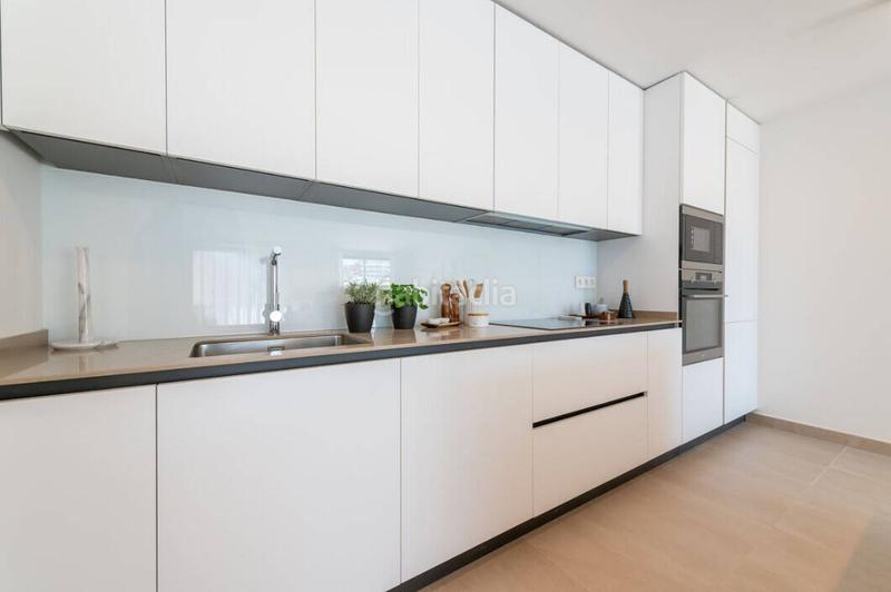 Foto 5ada1fe7-0f83-4fcd-af7d-335f341686be. Apartamento en Las Gaviotas - Carvajal Fuengirola