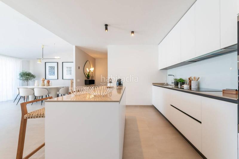 Foto 6f533d1a-4f22-4ecb-b38d-a443a2674fc5. Apartamento en Las Gaviotas - Carvajal Fuengirola