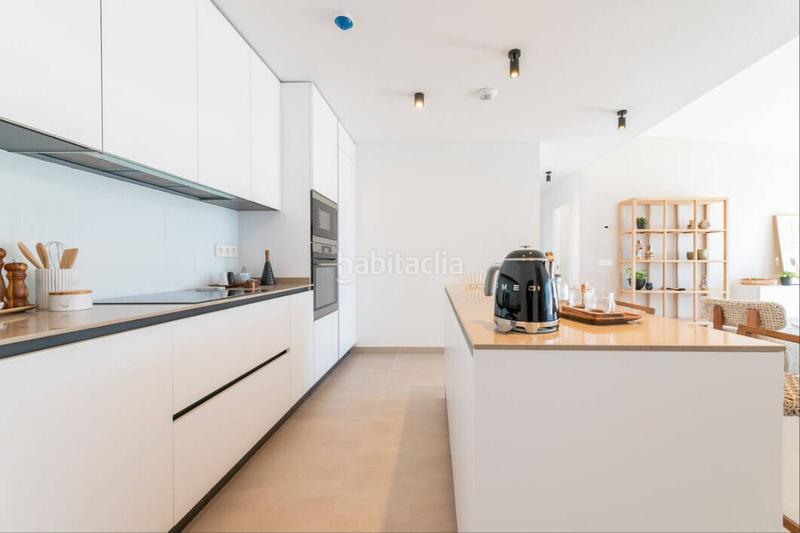 Foto 74dd4384-d233-4187-a633-f513fd46cc6e. Apartamento en Las Gaviotas - Carvajal Fuengirola