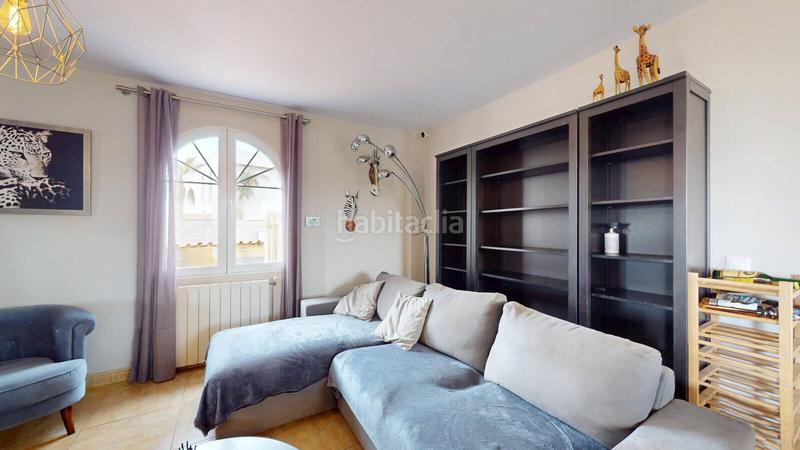 Foto 4cecf073-9a3a-41a4-a328-54640603ce34. House with pool in La Zenia Orihuela