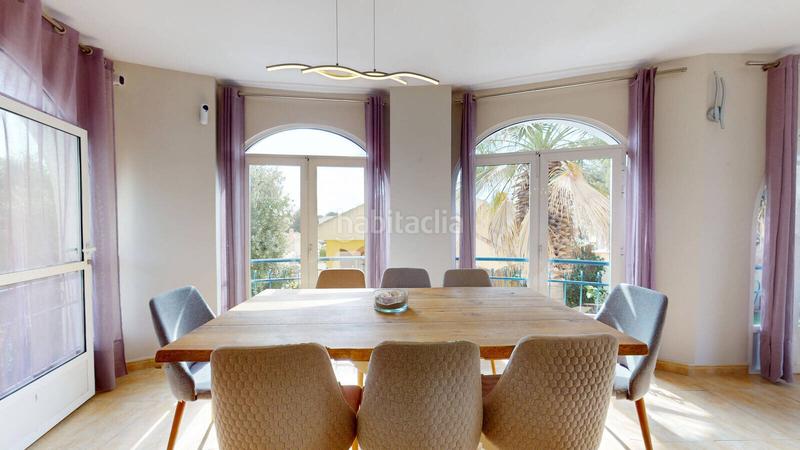 Foto d16c88fe-d04e-4819-a2f6-aa6d7ca95472. House with pool in La Zenia Orihuela