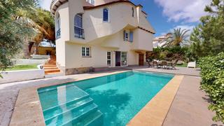 House in La Zenia