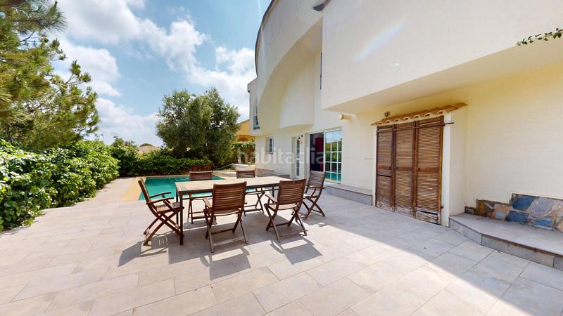 Foto 3b23df80-d004-450e-84f9-eb318f37b5ff. Maison avec piscine dans La Zenia Orihuela