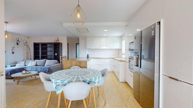 Foto b2fff8d9-1e6b-461a-997a-7778f4e5d9d3. Maison avec piscine dans La Zenia Orihuela