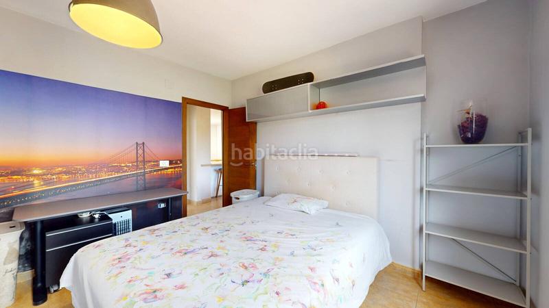 Foto c95b01b3-a02c-4940-9a99-1d5d42f04574. Maison avec piscine dans La Zenia Orihuela