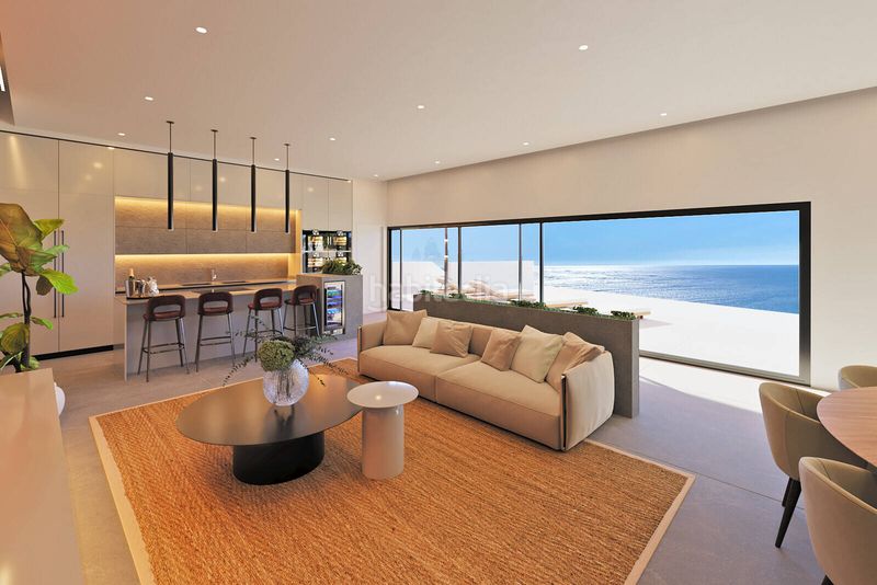 Foto 1275a743-fca9-4d96-bbed-fef15ee1a90e. Casa amb piscina a La Herradura Almuñécar