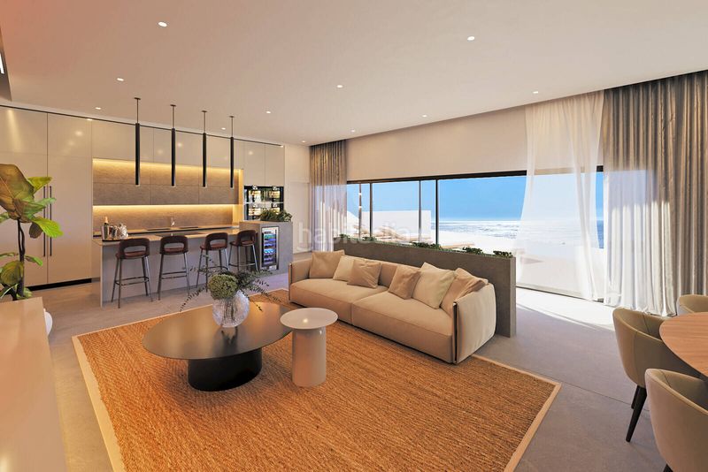 Foto f2b7842b-516e-4efc-bb2d-04d3eb44f81a. Casa amb piscina a La Herradura Almuñécar