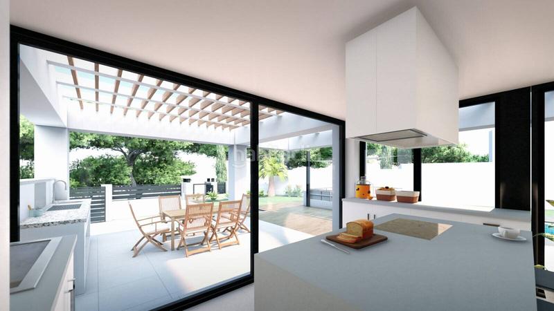 Foto 202788b4-79b9-4bcb-a49c-7a9d7c5f27a9. House with pool in El Faro de Calaburra - Chaparral Mijas