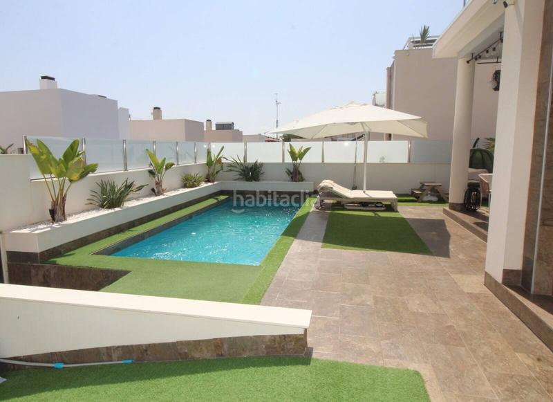 Foto 3aacf627-137a-472a-b82a-76941b75e4f8. Casa en Los Almendros Orihuela