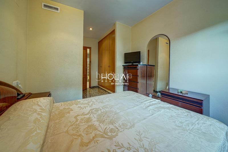 Foto 455a5502-7fe3-429d-8d4e-50fcd50e90ed. Piso venta de piso en Valterna 4 habitaciones piscina en Paterna