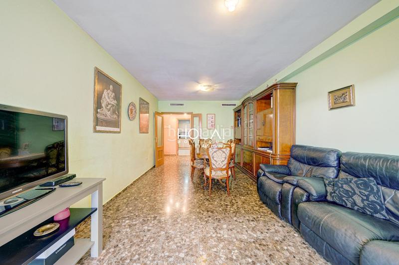 Foto 95926f17-cca0-4298-b37d-a1987fd10f70. Piso venta de piso en Valterna 4 habitaciones piscina en Paterna