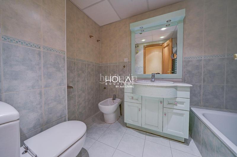 Foto b75c4d16-04a7-4873-9bbe-db2d0d436e69. Piso venta de piso en Valterna 4 habitaciones piscina en Paterna