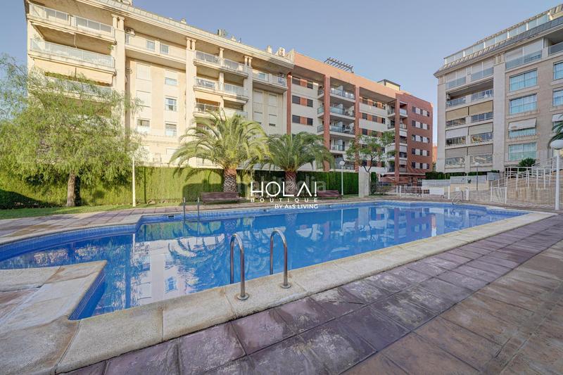 Foto fdb138e9-6594-46e9-8fb2-98445743338e. Piso venta de piso en Valterna 4 habitaciones piscina en Paterna