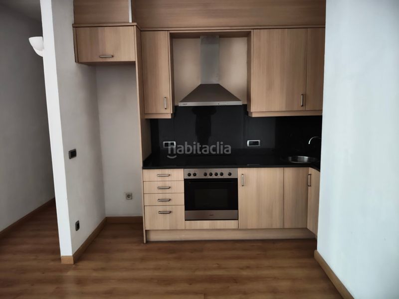 Foto 9a739b32-4be2-4161-8ac0-0bf058614e87. Pis a carretera d'olot 6 a Ripoll