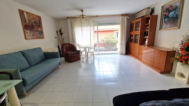 Foto 8fe9a50d-9940-48c0-b025-d81376950e6e. Apartament amb calefacció aparcament a Calella