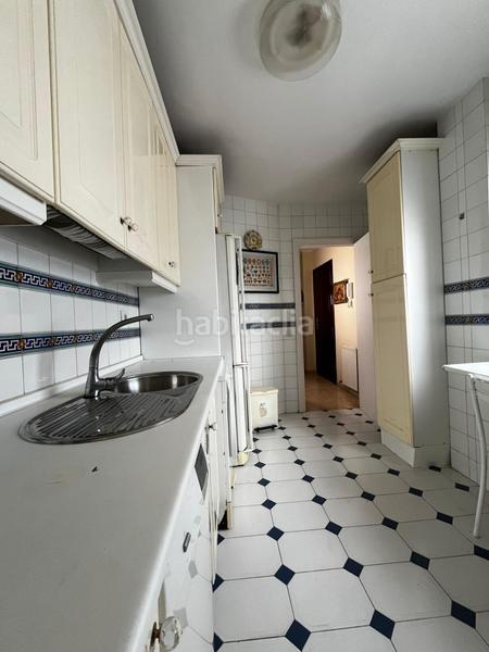 Foto 3d330a67-c80a-4680-b05a-716bcec2663a. Appartamento con parcheggio in San Bartolomé Sevilla