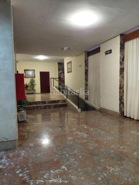 Foto 6cc3e6cf-2905-44c9-9df4-4a522c8f3d40. Appartamento in sector sur - la palmera - reina mercedes Sevilla