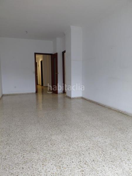 Foto 98831009-add5-4af1-8c57-392b232c9616. Appartamento in sector sur - la palmera - reina mercedes Sevilla