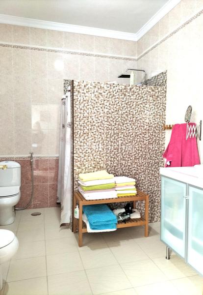 Foto 550c9355-739c-4177-9da6-5e323a97d02c. Casa amb aparcament a Carmona